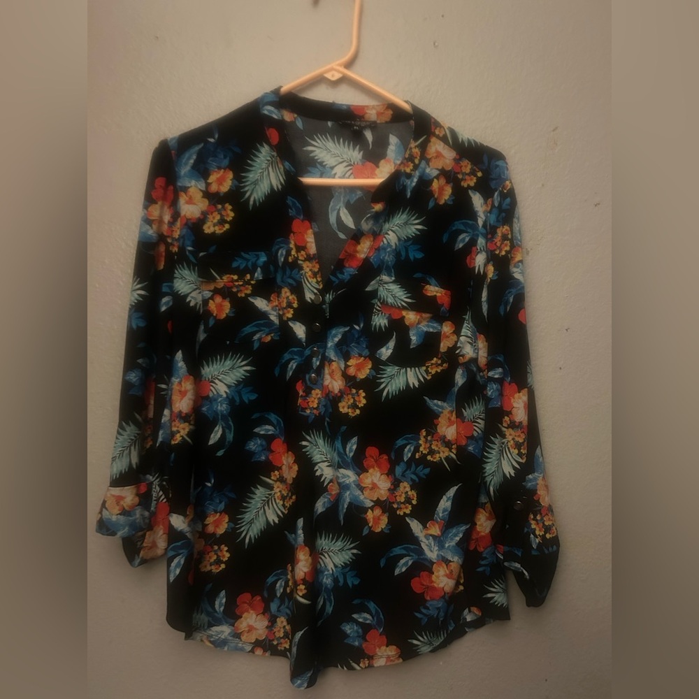 Ava & Grace Petite Floral print 3/4 sleeve blouse